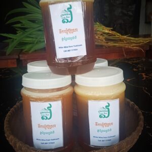 ទឹកឃ្មុំព្រៃធម្មជាតិ